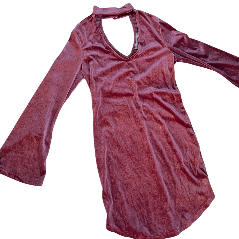 Adam Levine ladies pink velvet keyhole neckline long sleeve mini dress size SM
